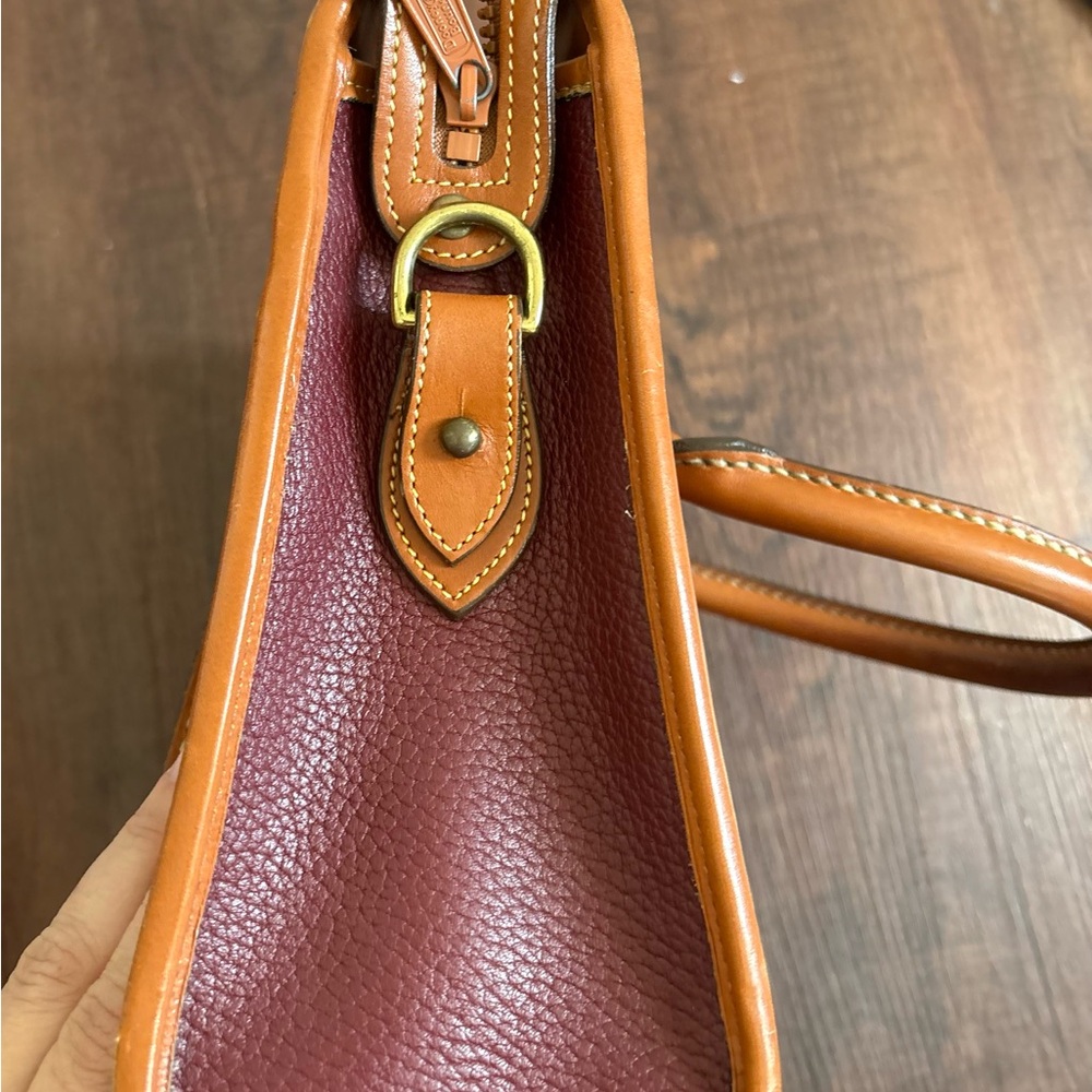 Vintage Dooney & Bourke Leather Shoulder Bag Burgundy & Tan *No Crossbody Strap - Picture 10 of 11